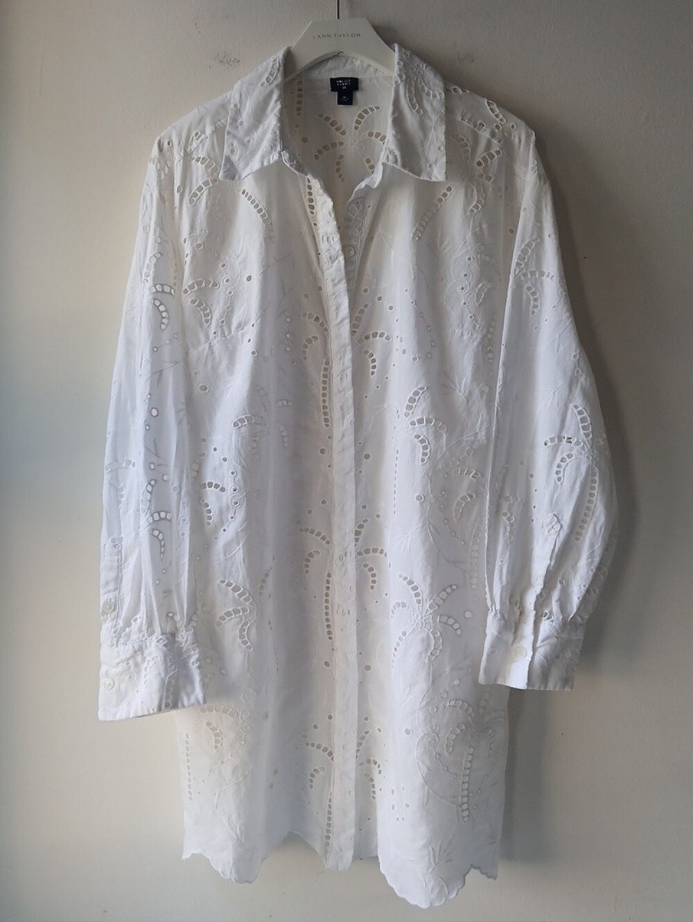 Roller Rabbit x Target Eyelet Cover Up White Women's Medium